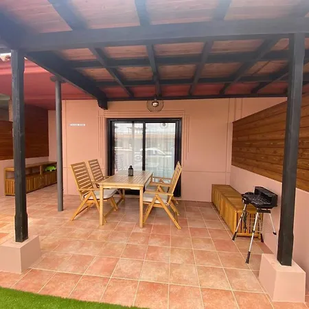Ocean Home - No Stress Holidays Apartment