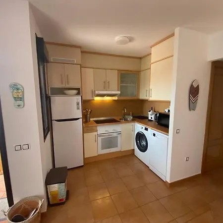 Apartment Ocean Home - No Stress Holidays *